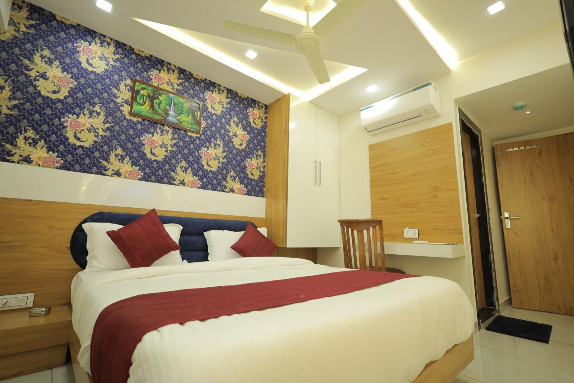 Hotel Rk Fortune أحمد أباد المظهر الخارجي الصورة